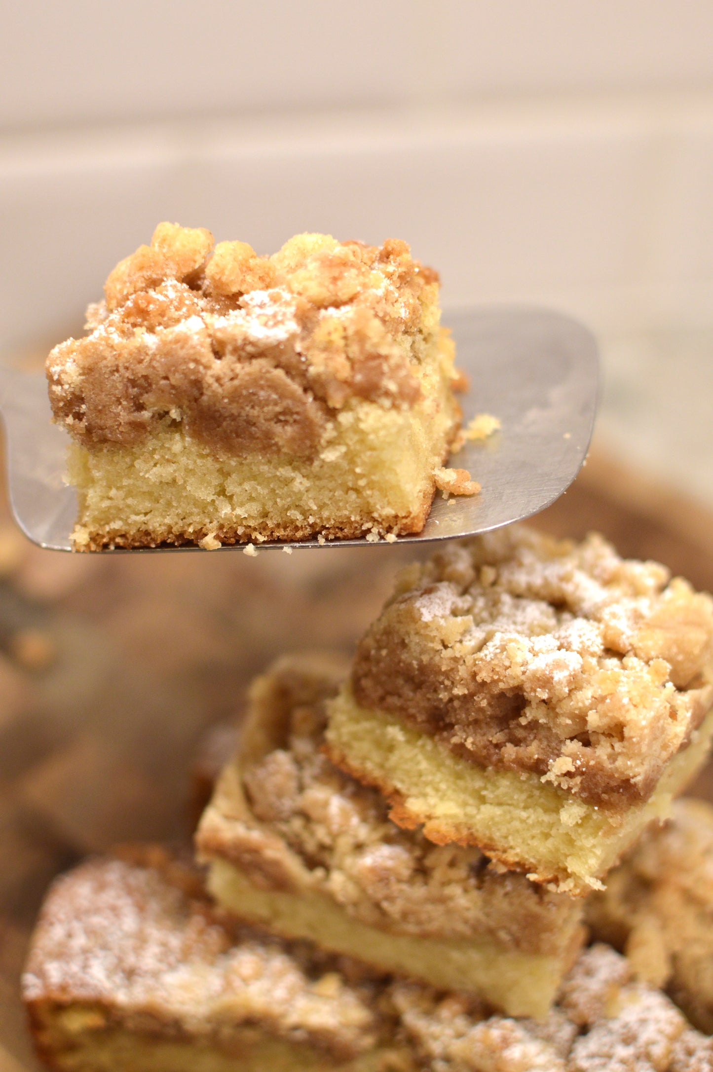 New York Style Classic Crumb Cake (8in x 8in)