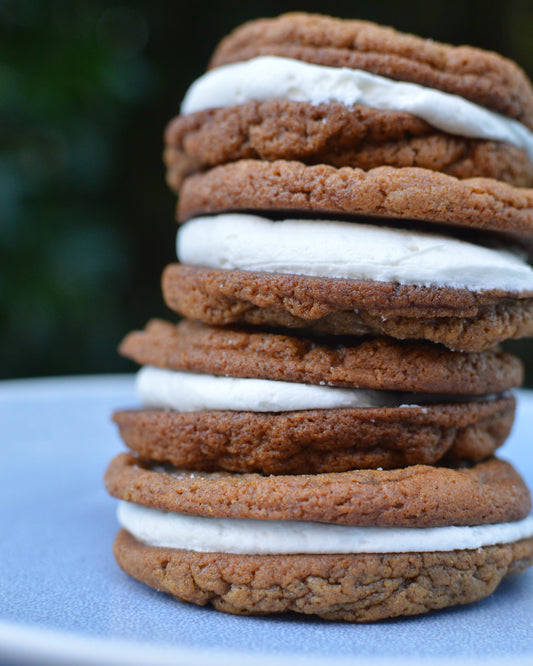 Ginger Molasses Cookie Sandwich