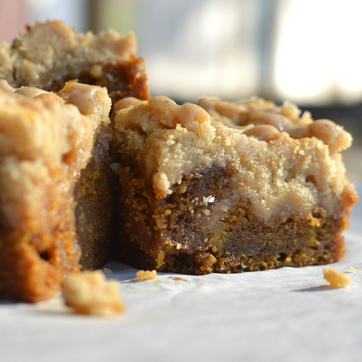 Pumpkin Crumb Cake (8in x 8in)
